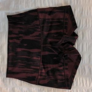Lululemon athletica boogie shorts, maroon black, XS, 2" inseam